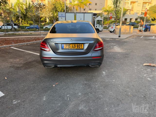 מרצדס-בנץ E-class