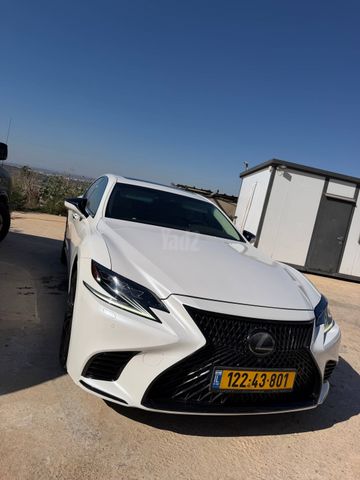 מודעת רכב לקסוס LS