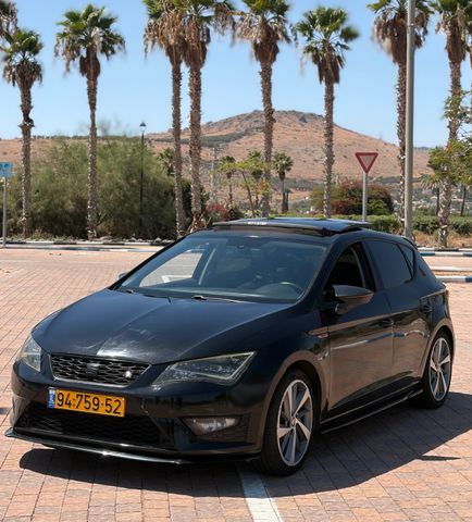 מודעת רכב סיאט לאון