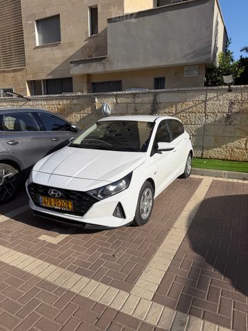 מודעת רכב יונדאי i20