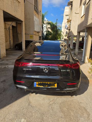 מרצדס-בנץ EQE