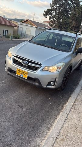 מודעת רכב סובארו XV