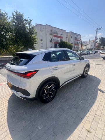בי.ווי.די אטו 3