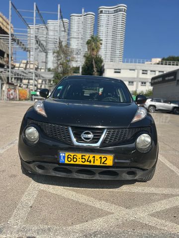 ניסאן ג'וק