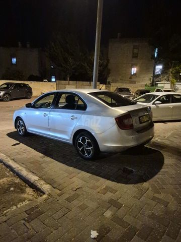 מודעת רכב סקודה ראפיד