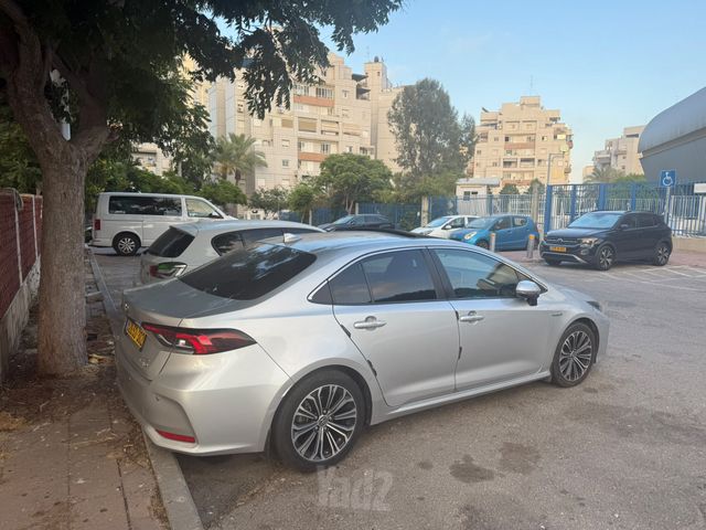 טויוטה קורולה