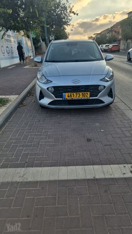 יונדאי i10