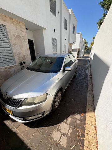 סקודה ראפיד