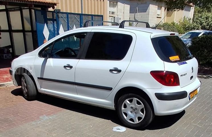 מודעת רכב פיג'ו 307
