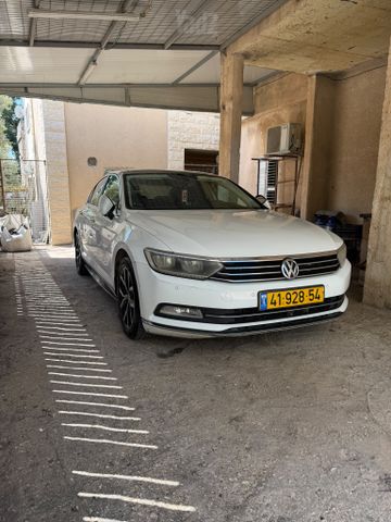פולקסווגן פאסאט