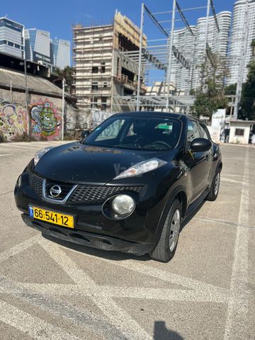 ניסאן ג'וק