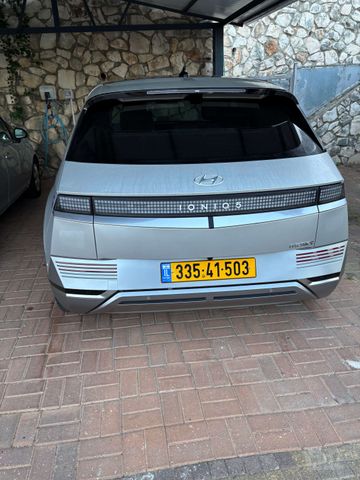 יונדאי איוניק 5