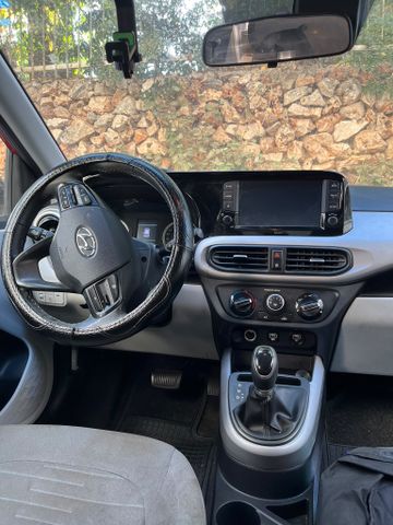יונדאי i10
