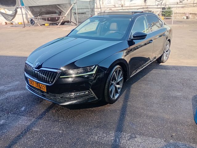 מודעת רכב סקודה סופרב