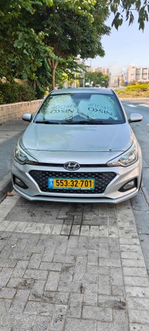 יונדאי i20