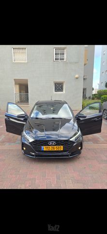 יונדאי i20