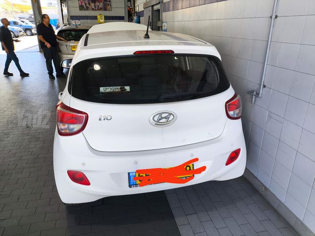 יונדאי i10