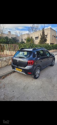 דאצ'יה סנדרו
