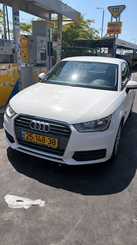 אאודי A1