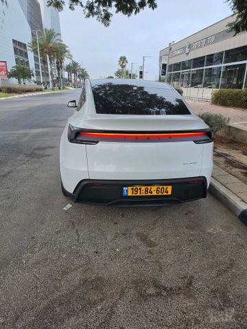 טסלה מודל Y
