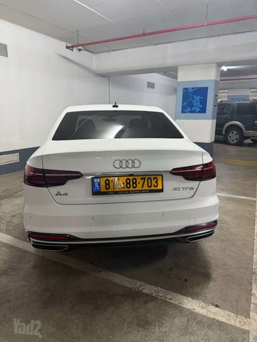 אאודי A4