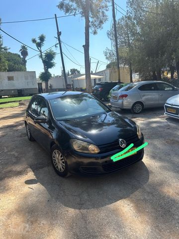 גולף Trendline אוט׳ בנזין 5 דל 1.4 (122 כ״ס)