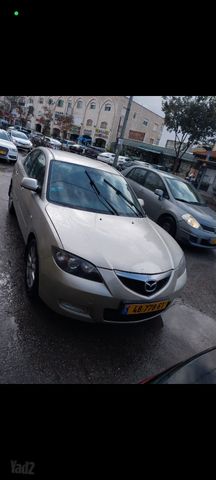 מודעת רכב מאזדה 3