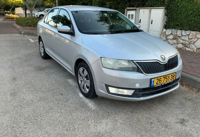מודעת רכב סקודה ראפיד