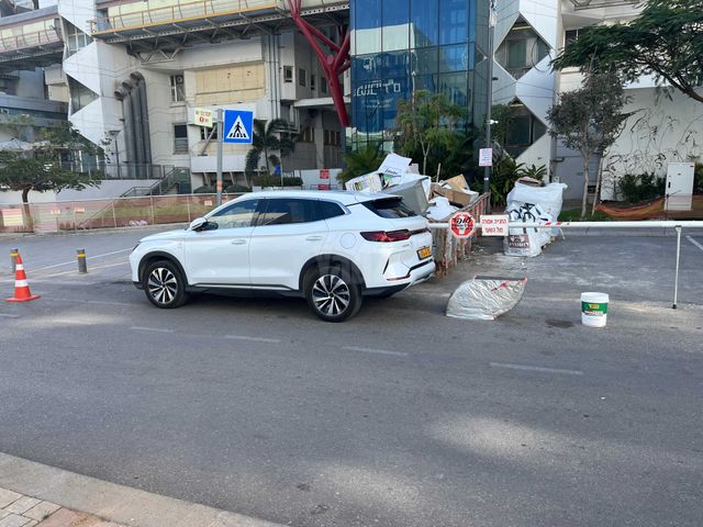 מודעת רכב בי.ווי.די סיל U