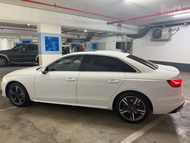 אאודי A4