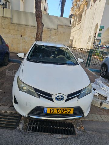 טויוטה אוריס