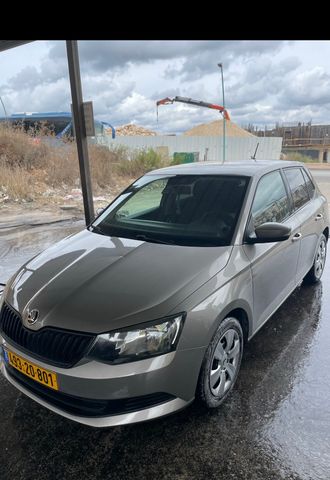 מודעת רכב סקודה פאביה