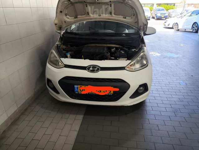 יונדאי i10