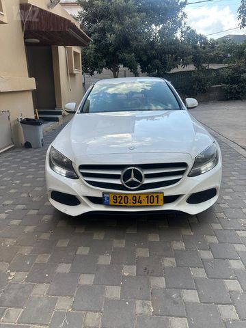 מרצדס-בנץ C-class