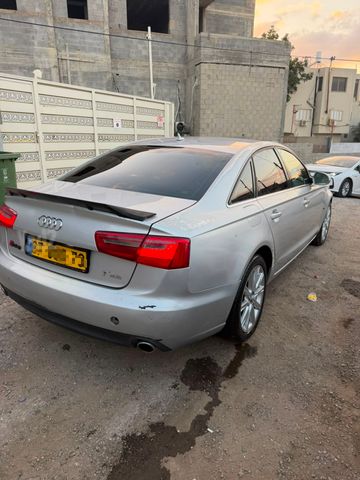 אאודי A6