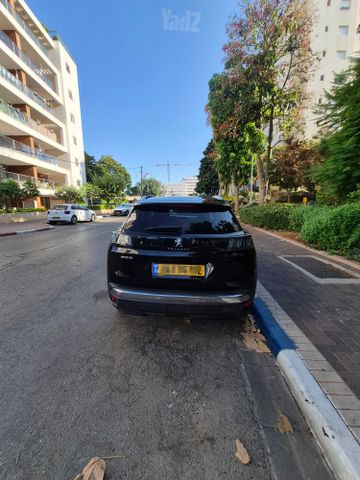פיג'ו 3008