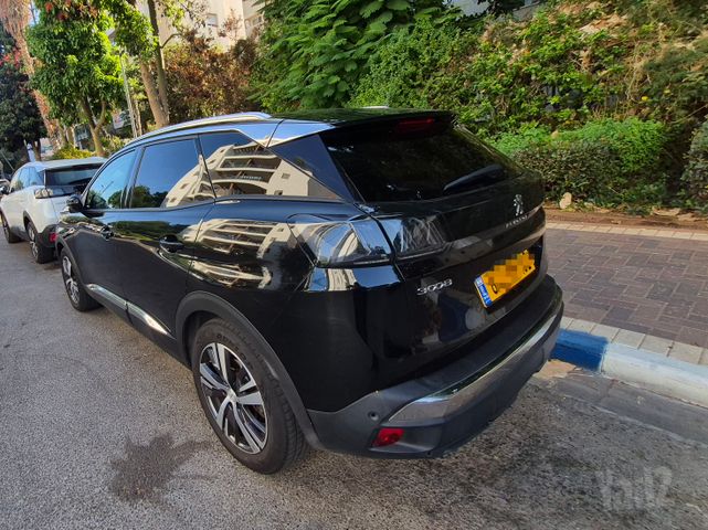 פיג'ו 3008