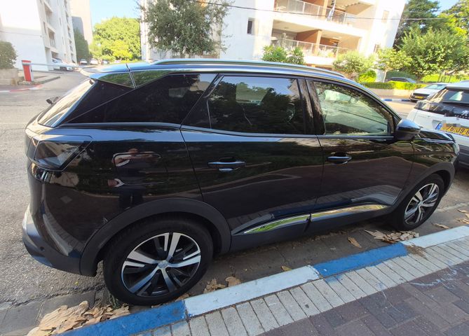 מודעת רכב פיג'ו 3008