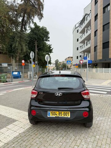 יונדאי i10