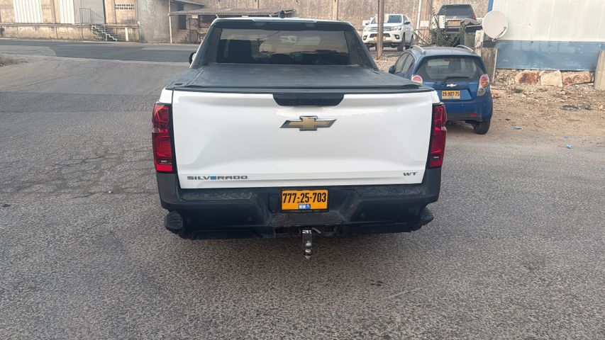 שברולט סילברדו EV