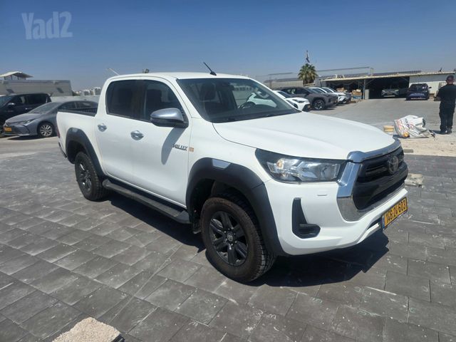 טויוטה היילקס