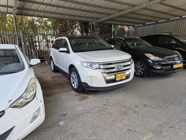 מודעת רכב פורד אדג'