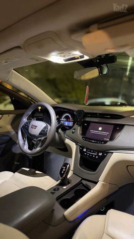 קאדילק XT5