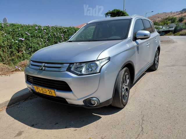 מודעת רכב מיצובישי אאוטלנדר