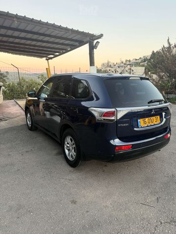 מודעת רכב מיצובישי אאוטלנדר