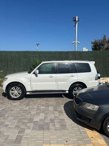 מיצובישי פג'רו