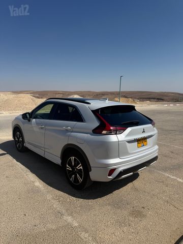 מיצובישי אקליפס קרוס
