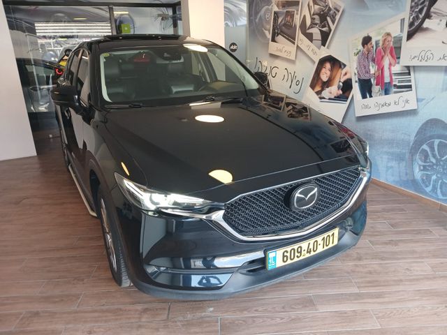 מודעת רכב מאזדה CX-5