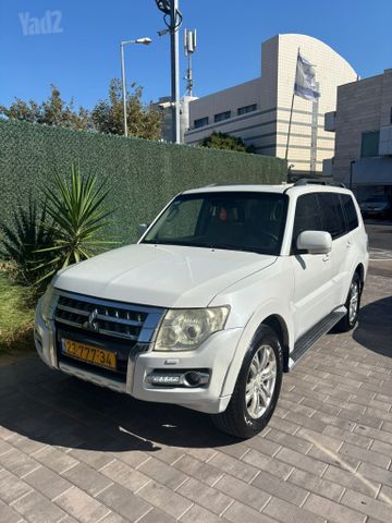 מיצובישי פג'רו
