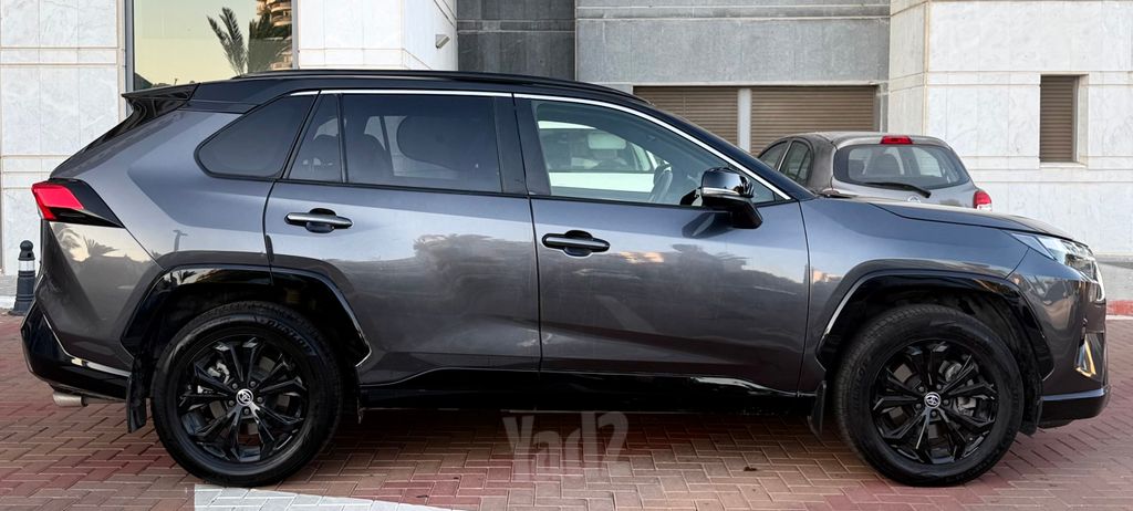 טויוטה RAV4